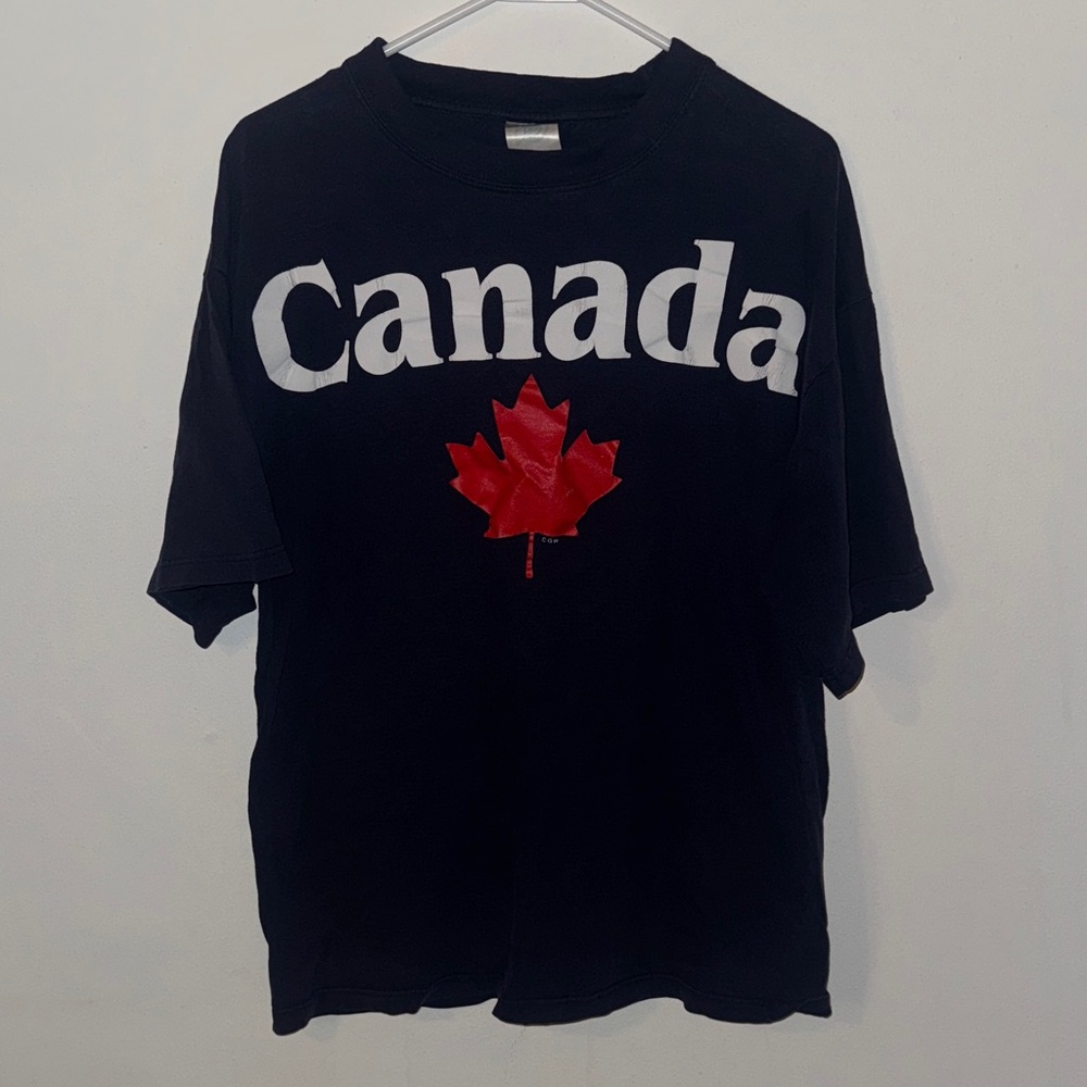 Canada Graphic T-Shirt